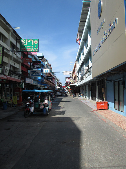 Soi in Pattaya Thailand 4