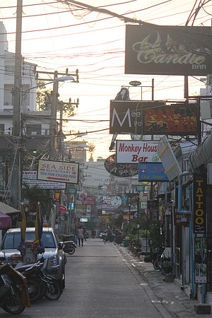 Soi in Pattaya Thailand 6