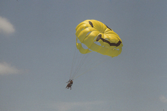 Parasailing in Cancun 3