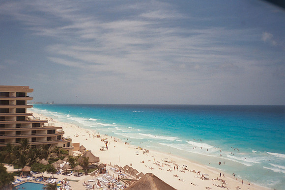 Resort on the Beach in Cancun 15