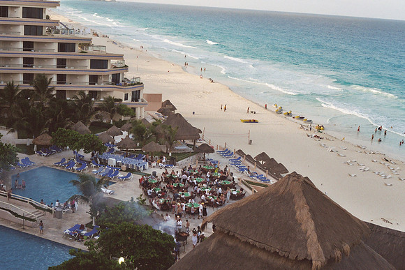 Resort on the Beach in Cancun 20