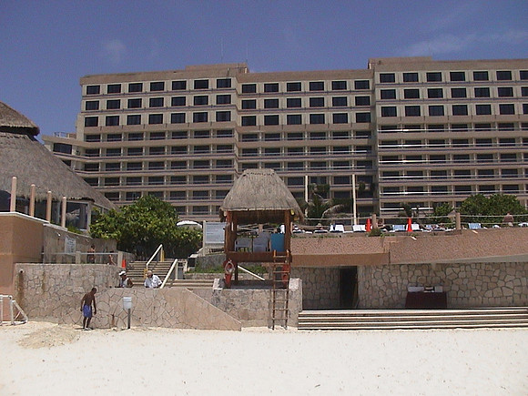 Resort on the Beach in Cancun 24