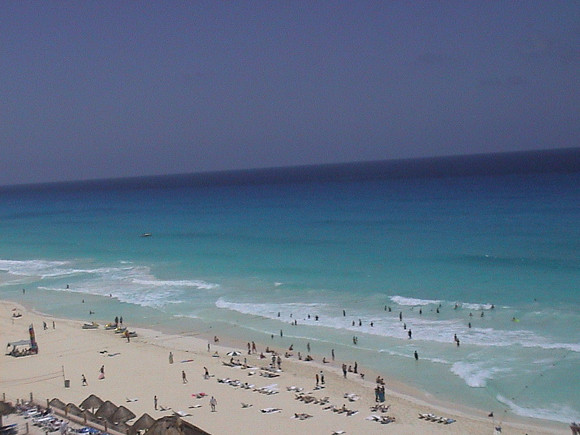 Beach in Cancun 13