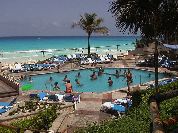 Resort on the Beach in Cancun 23