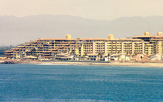 Puerta Vallarta 4