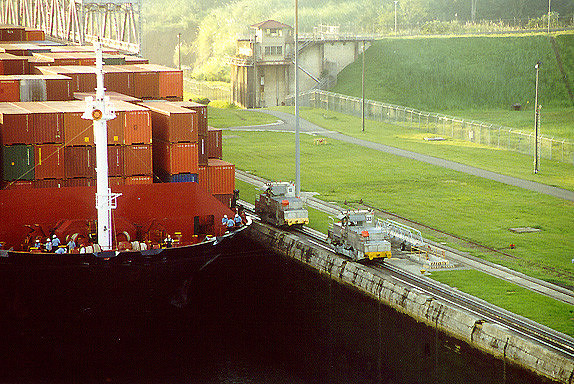 Panama Canal 4