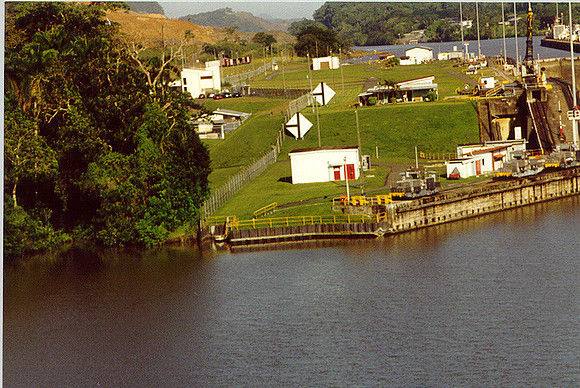 Panama Canal 12