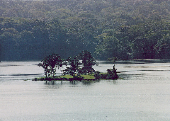 Panama Canal 16