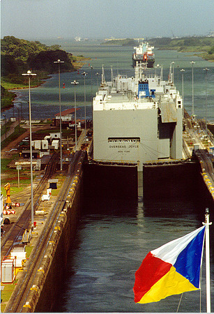 Panama Canal 24