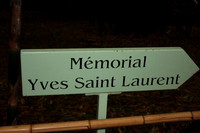 Yves Saint Laurent 1