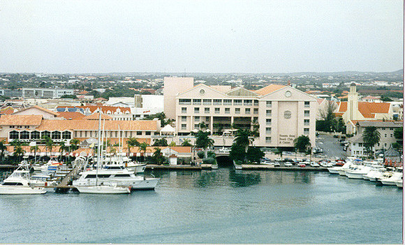 Aruba 8
