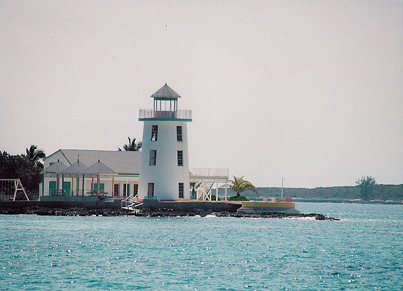 Bahamas 52