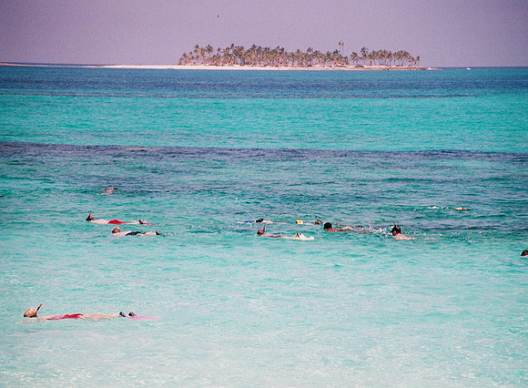 Bahamas 54