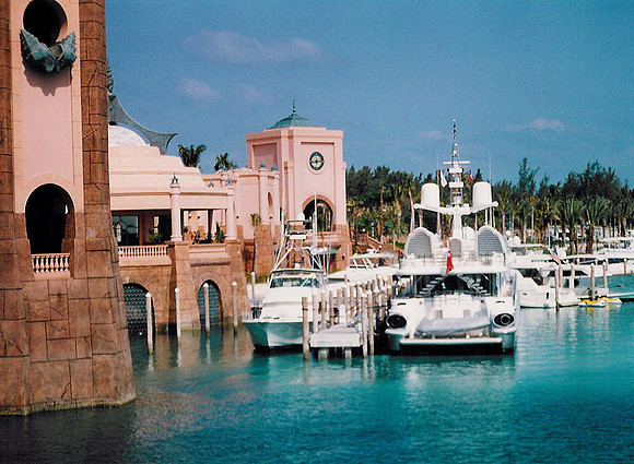 Bahamas 62