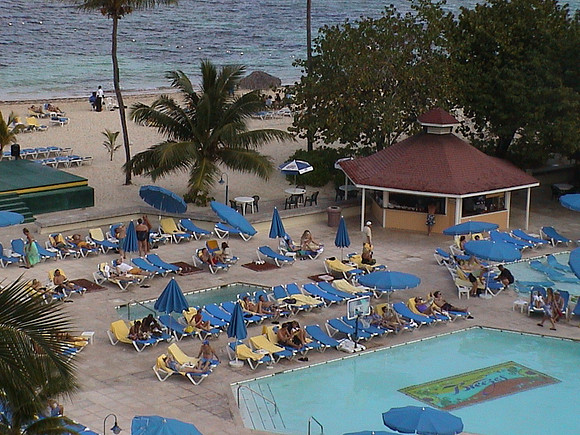 Bahamas 85