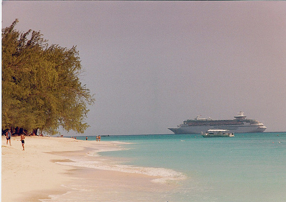 Seven Mile Beach Grand Cayman 1