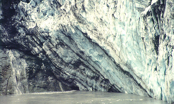 Glacier Bay - Calving 1