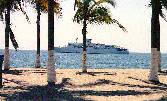 Ship 04
