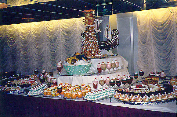 Cruise Cuisine 32